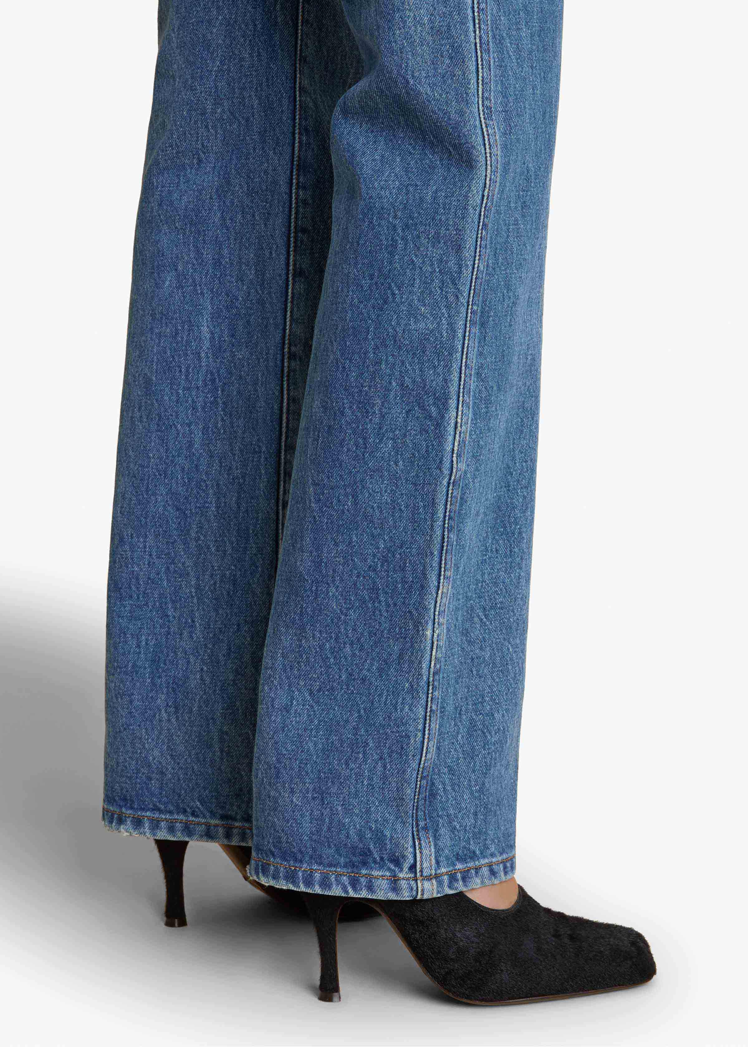 Khaite - Danielle Stretch Jean in Boone