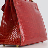 Hermès Kelly Bag 28cm in Sanguine Crocodile Niloticus Leather with Gold Hardware