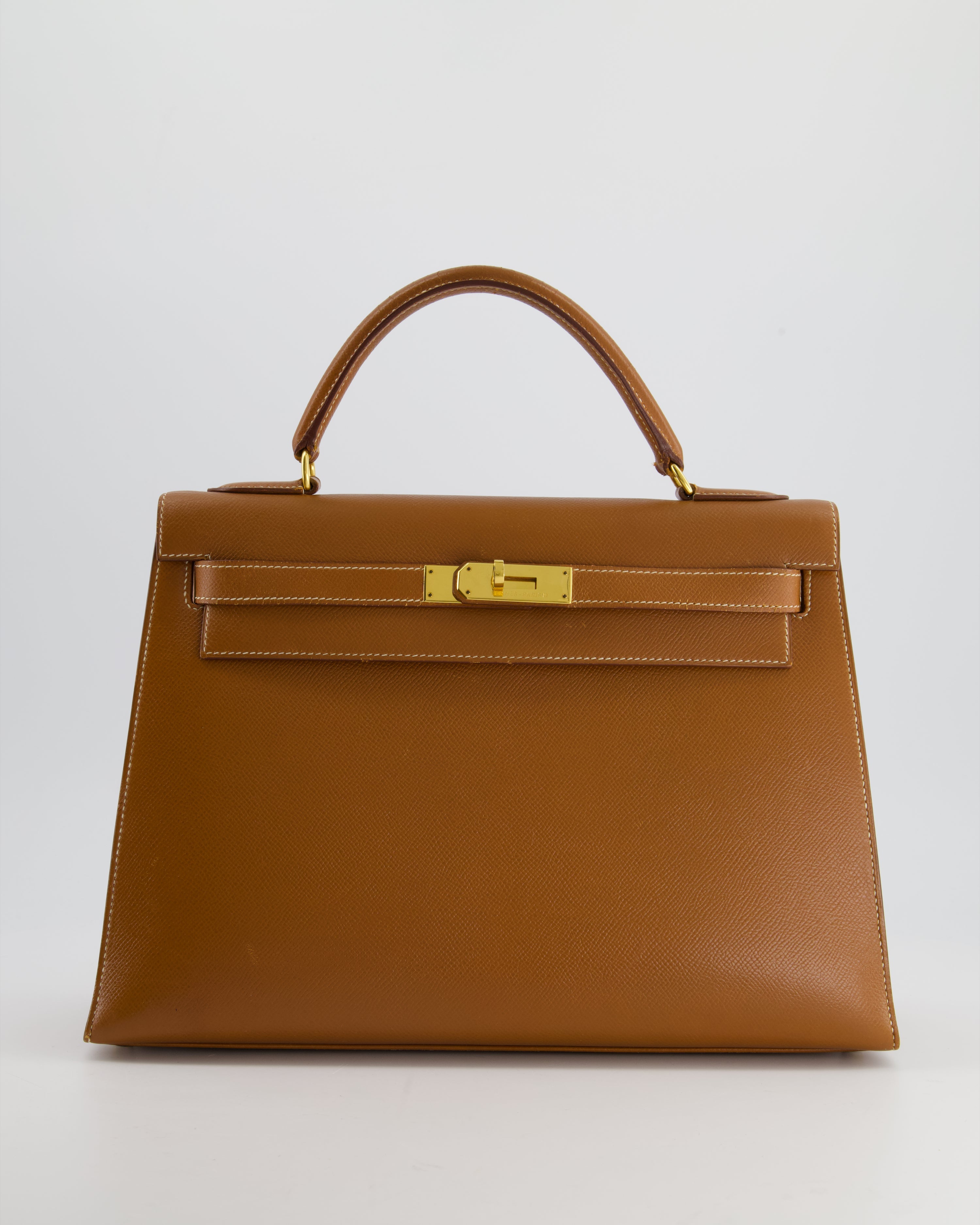 Hermès Gold Kelly Sellier 32cm in Epsom Leather and Gold Hardware