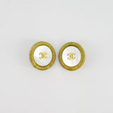 Chanel Vintage 94P Gold Iridescent Pearl with CC Logo Round Clip-On Earrings