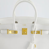 Hermès HSS Birkin Bag 30cm in White Epsom Leather and Gold Hardware