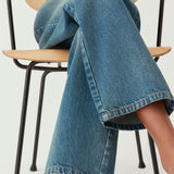 Victoria Beckham - Exclusive Bernie Relaxed Jean In Mid Blue