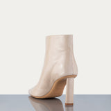 FRAME - Odette Bootie -- Chalk